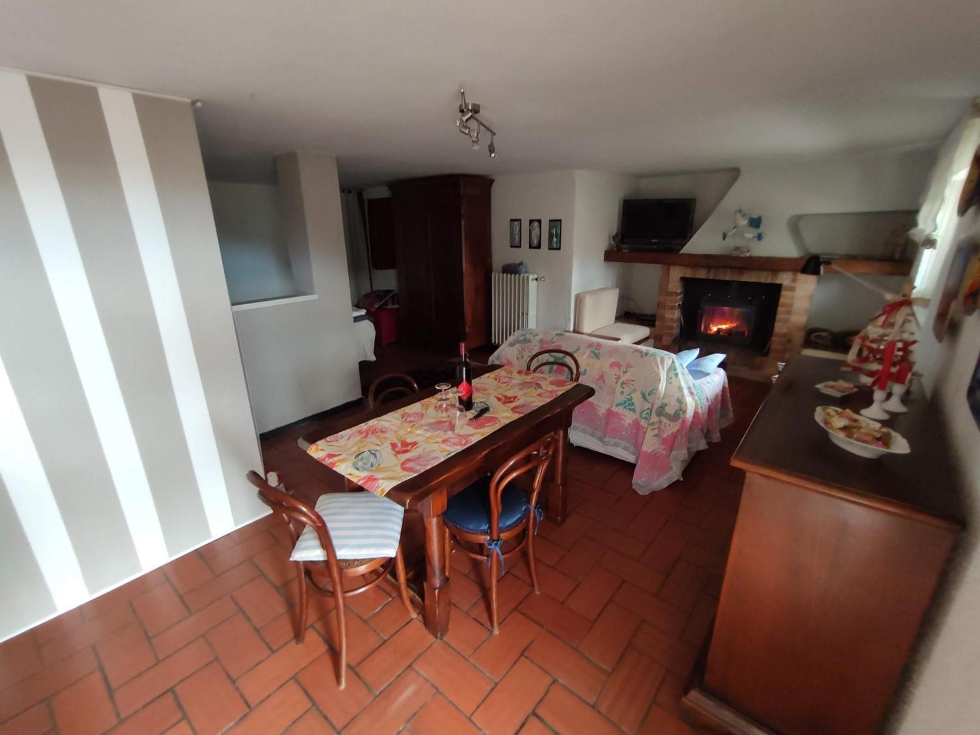 Holiday home Independent With A Fabulous Patio - Casa Penny Cisano sul Neva